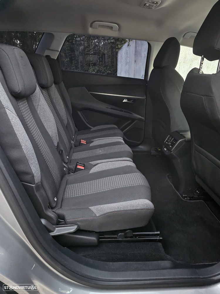 Peugeot 5008 PureTech 130 EAT8 Stop & Start Allure - 22