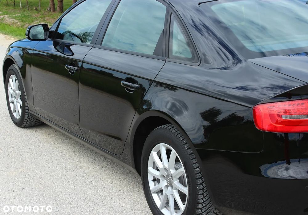Audi A4 Limousine 2.0 TDI - 17