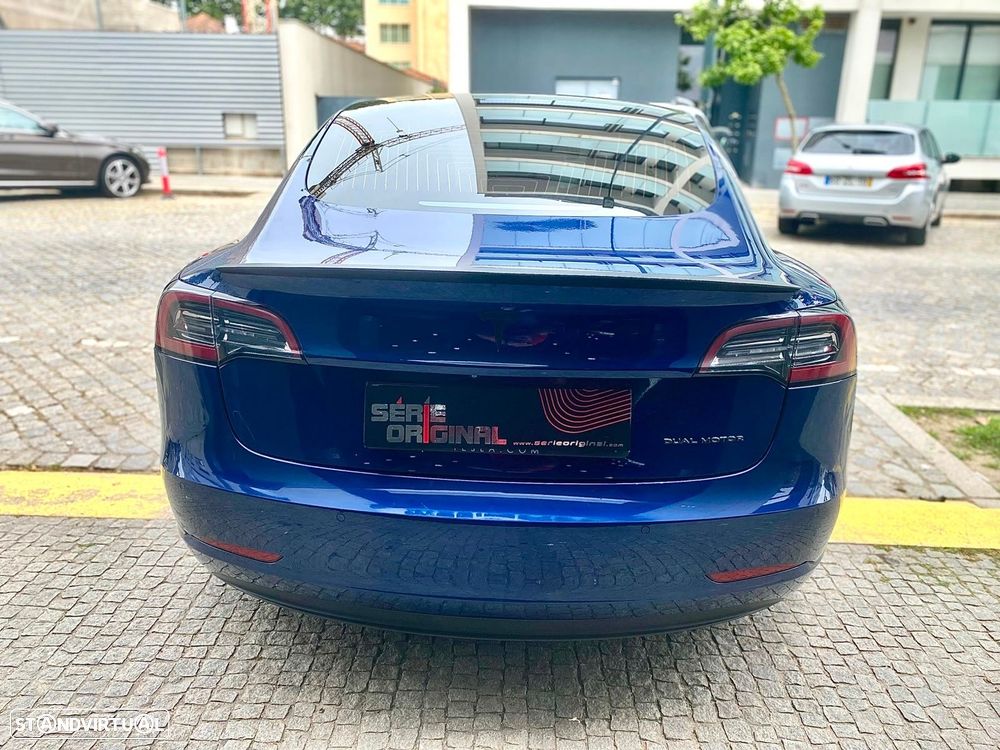 Tesla Model 3 - 7