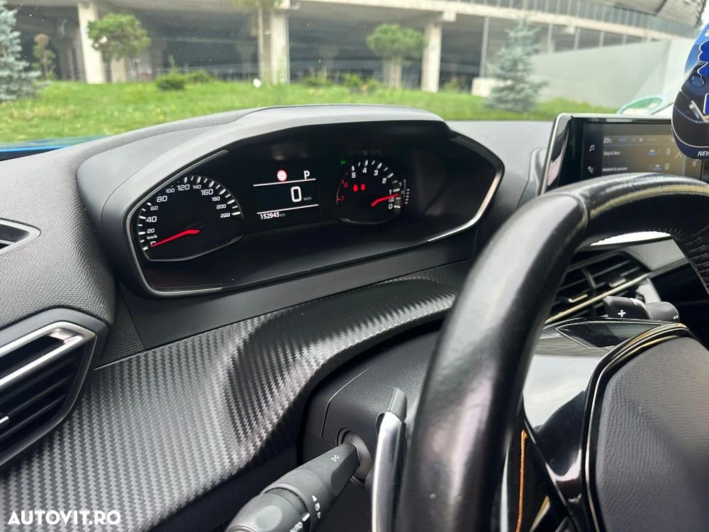 Peugeot 2008 PureTech 130 EAT8 Allure - 3