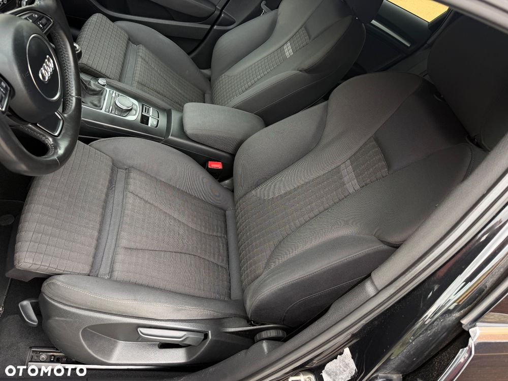 Audi A3 Sportback 2.0 TDI S line Sportpaket - 7