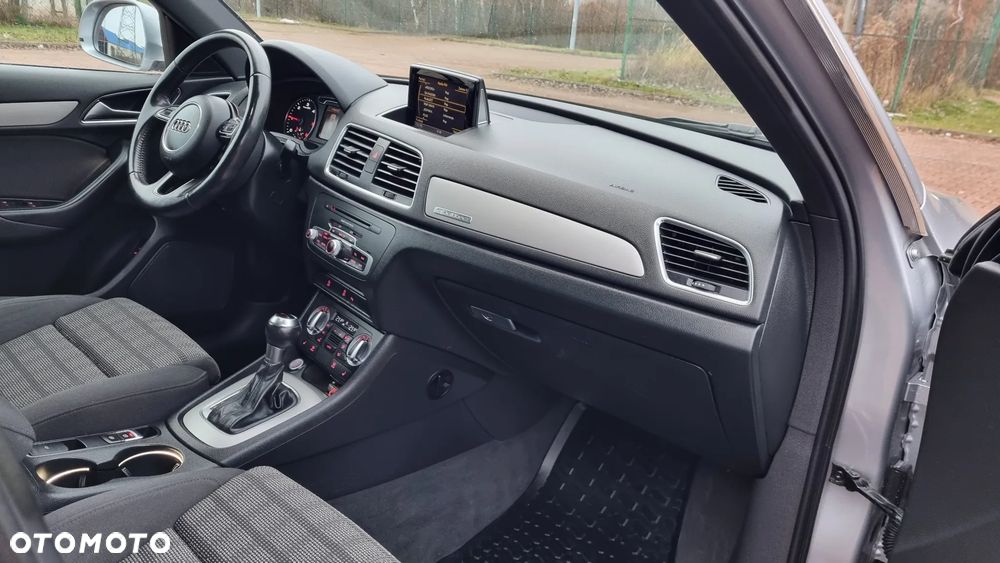 Audi Q3 2.0 TDI Quattro S tronic - 9
