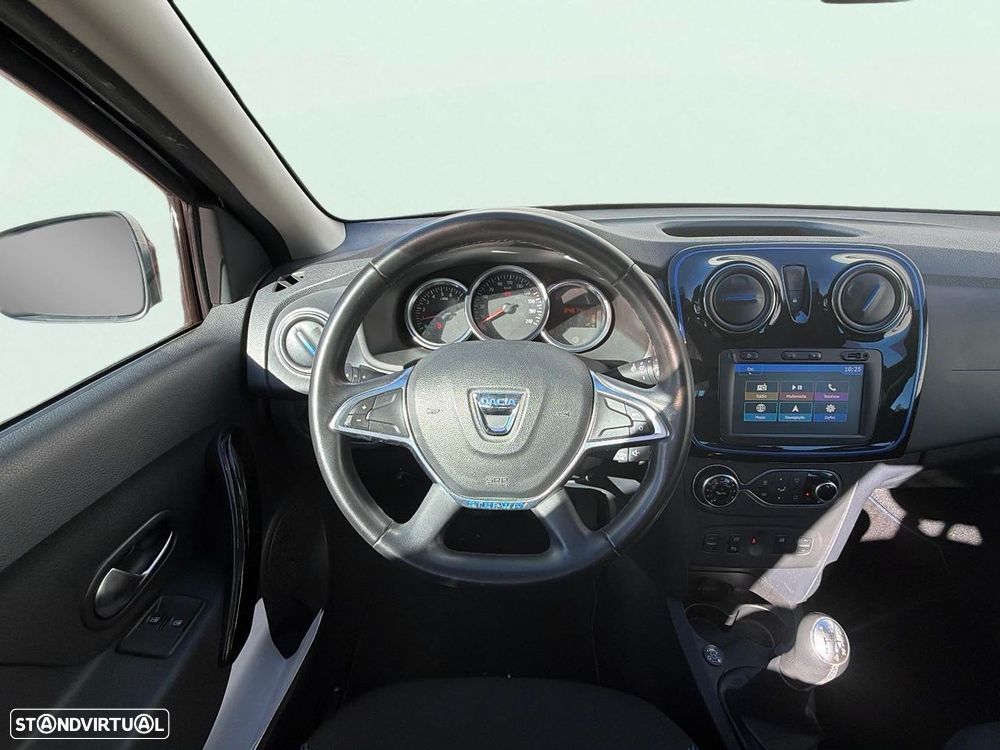 Dacia Sandero - 13