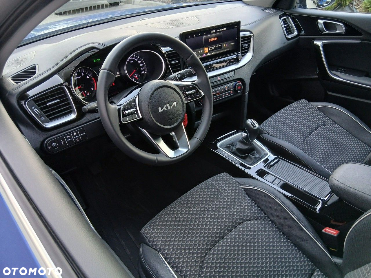 Kia XCeed - 14