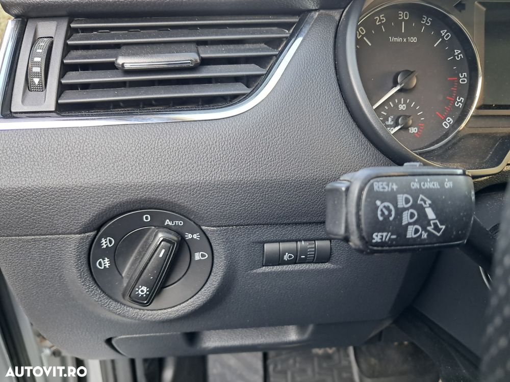 Skoda Octavia 2.0 TDI Drive - 16