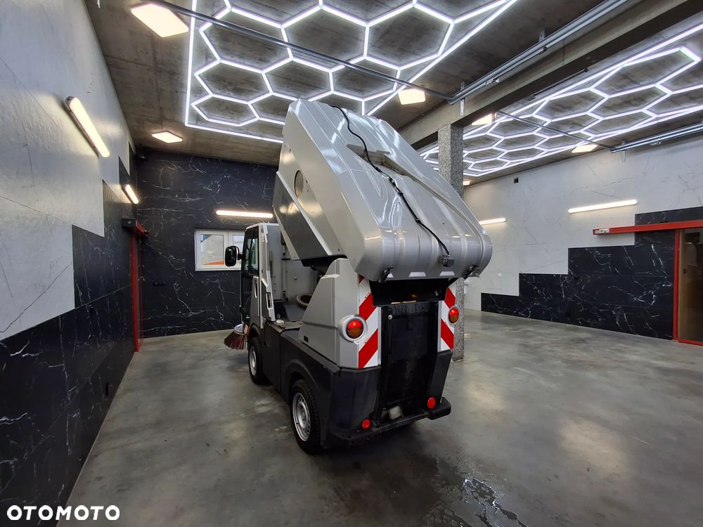 Inny Zamiatarka Bucher CityCat1000 2016 Rok EUnited PM10 Zamiatarka Chodnikowa - 16