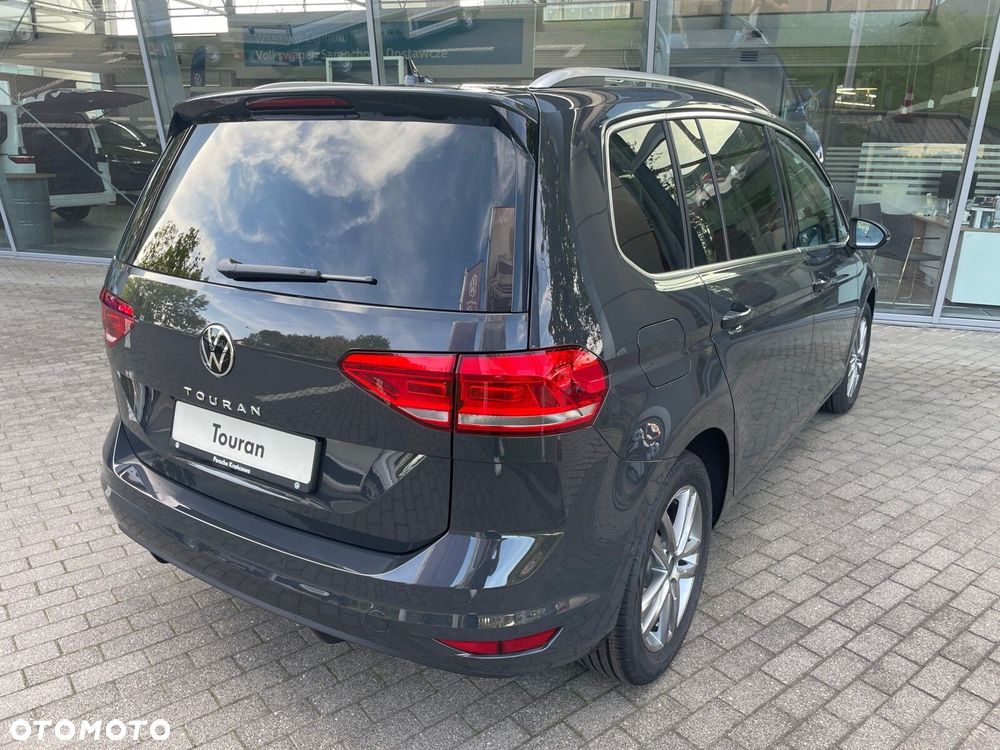 Volkswagen Touran 1.5 TSI EVO Highline DSG - 8