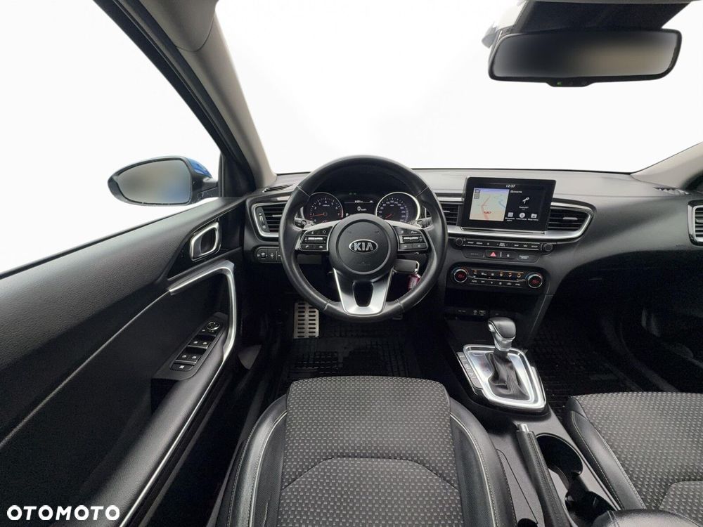 Kia Ceed - 14