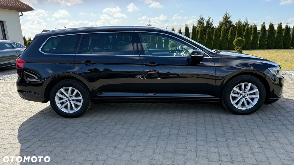 Volkswagen Passat 2.0 TDI SCR DSG Business - 11