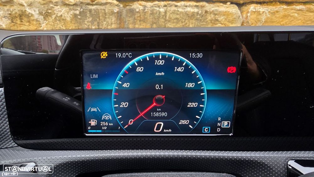 Mercedes-Benz CLA 200 d Shooting Brake Style Aut. - 19