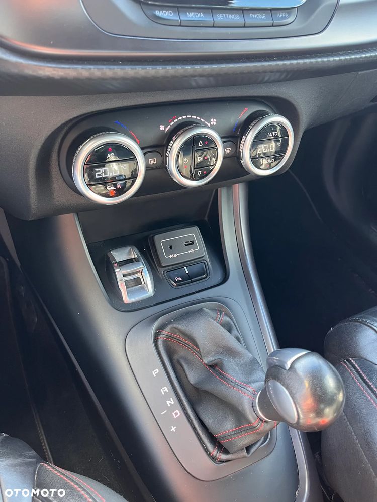 Alfa Romeo Giulietta 1750 TBi Veloce TCT - 9