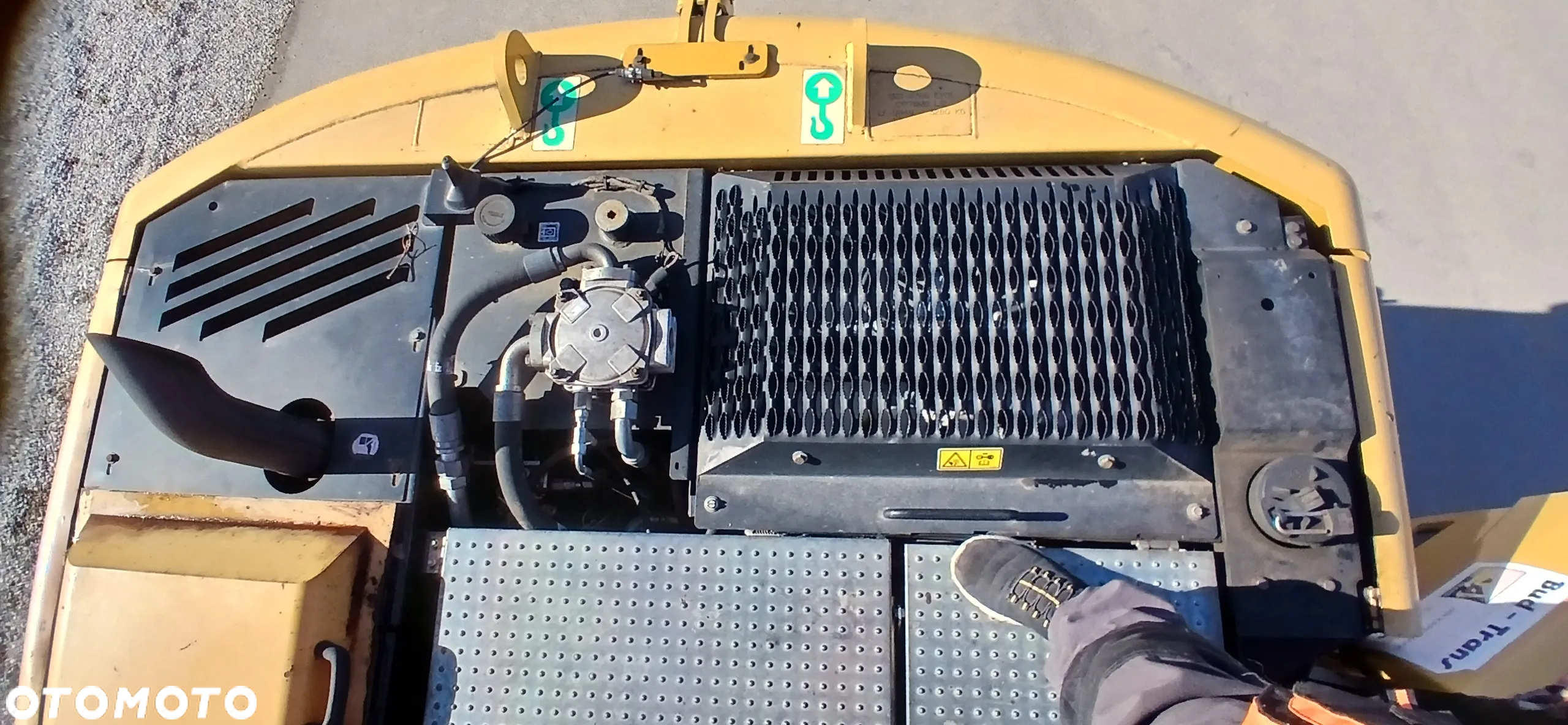 Caterpillar M313d - 10