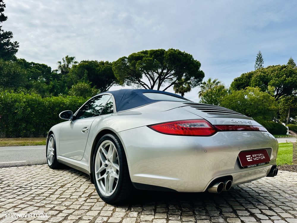 Porsche 911 Série F - 13
