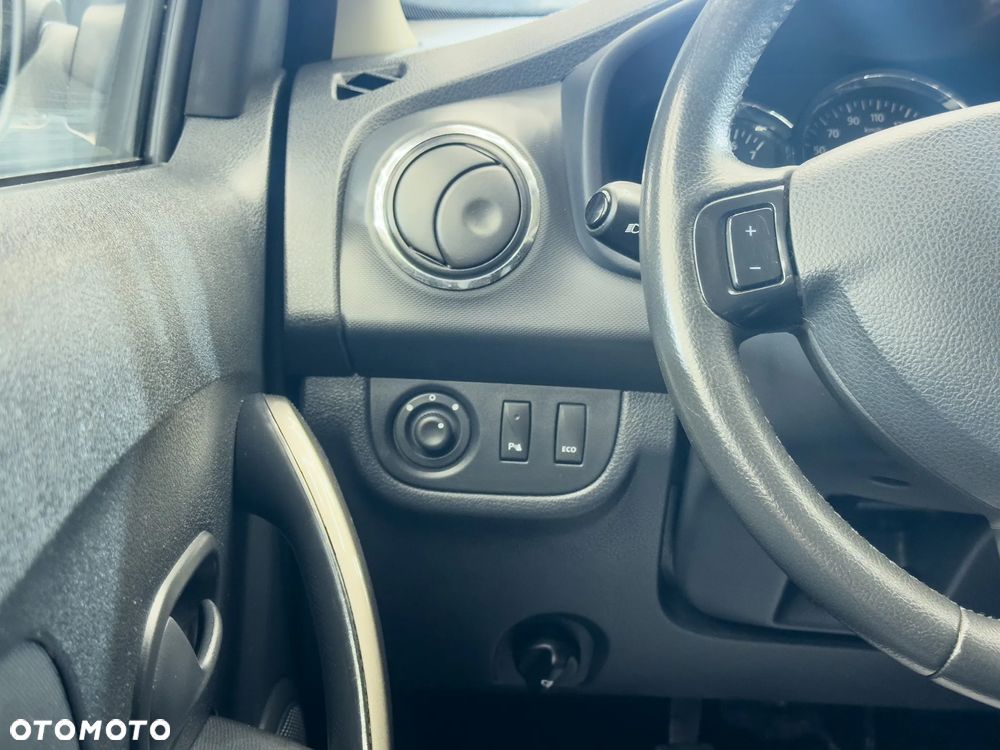 Dacia Sandero Stepway ver-1-0-tce-essential - 22