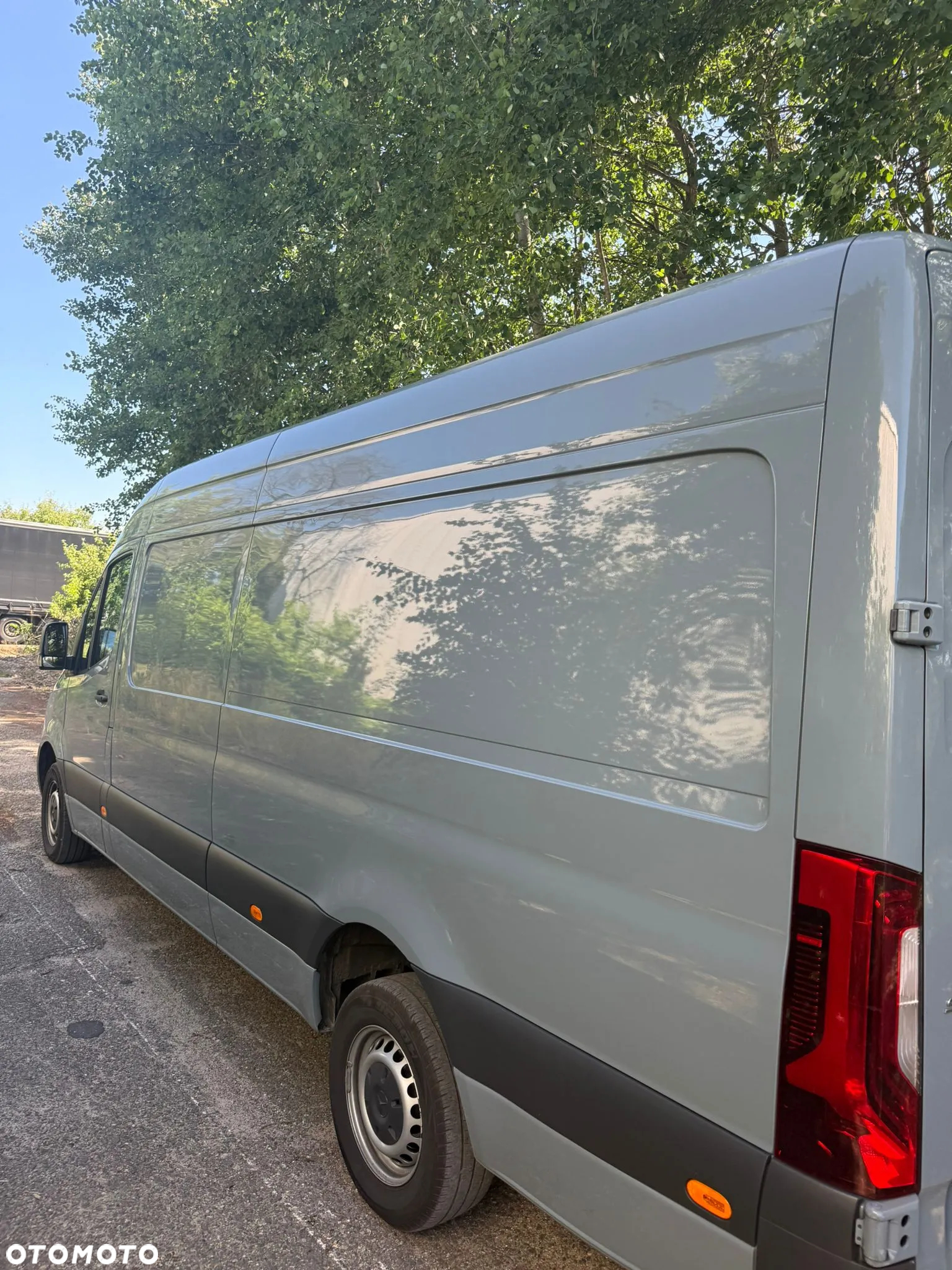 Mercedes-Benz Sprinter - 3