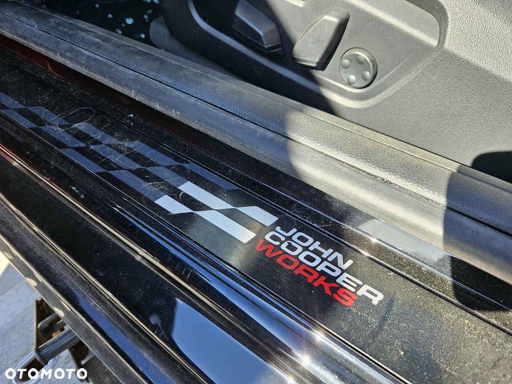 MINI Cooper S John Works Trim - 25