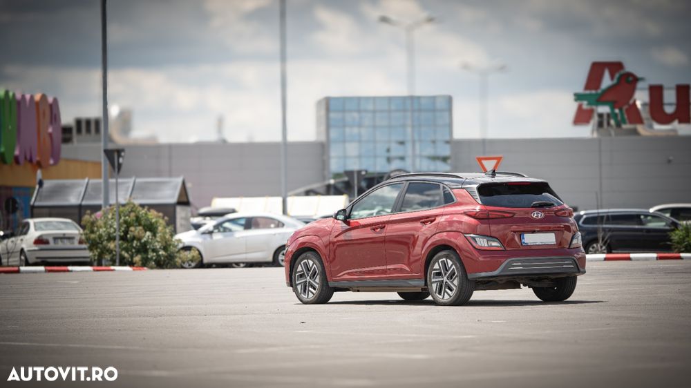 Hyundai KONA - 22