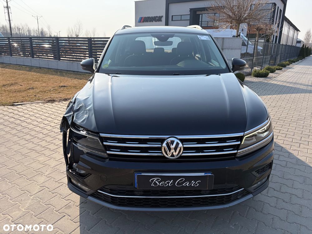 Volkswagen Tiguan - 11