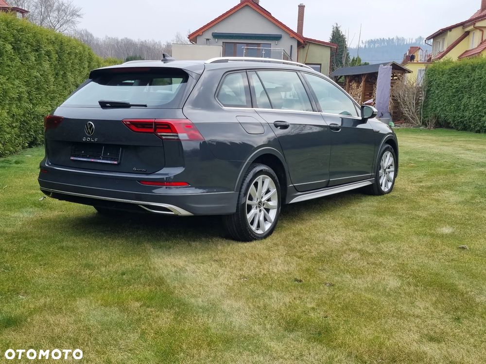 Volkswagen Golf Variant 2.0 TDI 4Motion SCR DSG Alltrack - 5