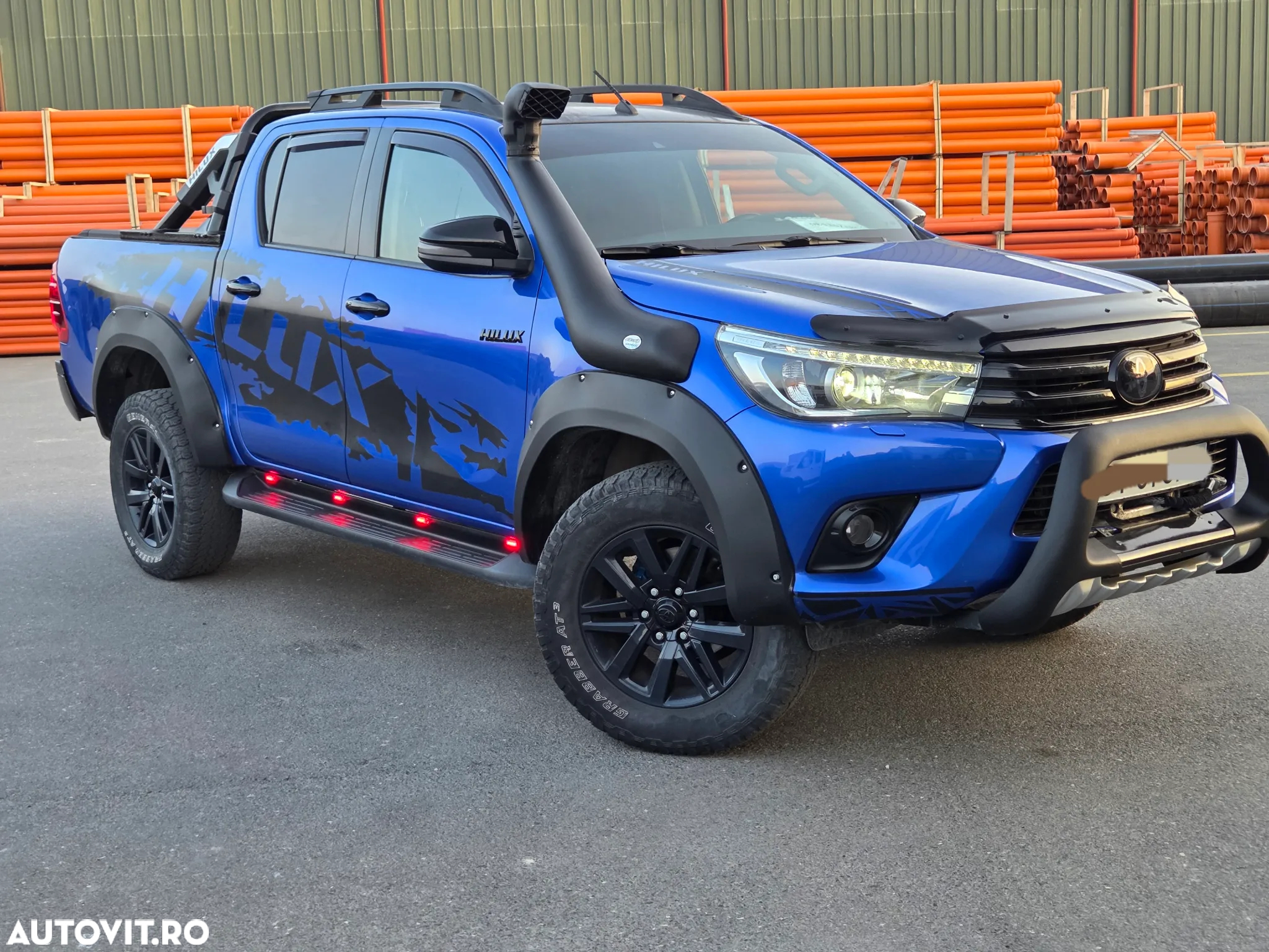 Toyota Hilux 4x4 Double Cab A/T Invincible - 15