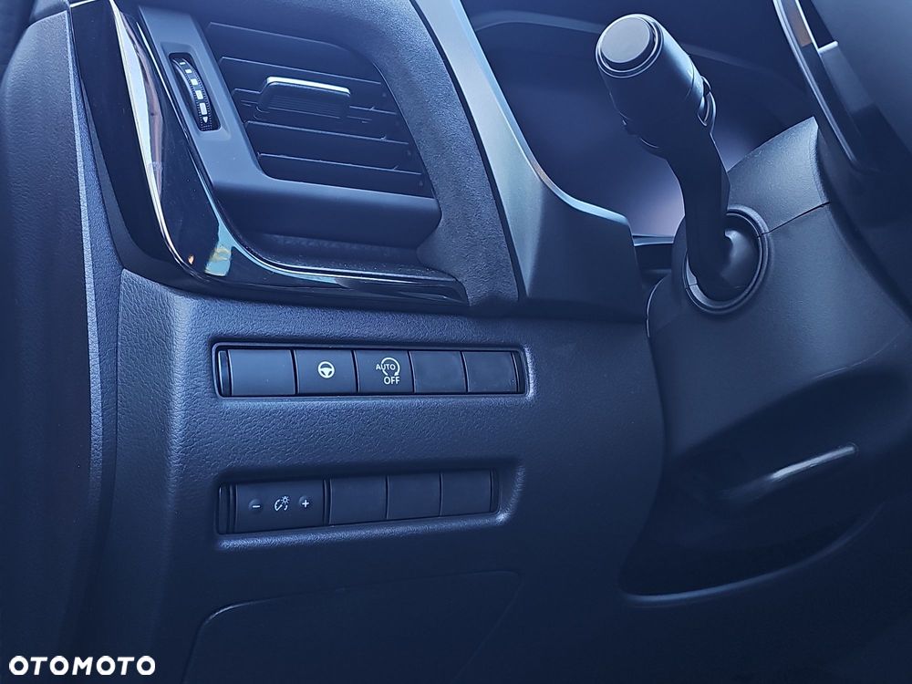 Nissan Qashqai 1.3 DIG-T MHEV N-Design Xtronic - 23