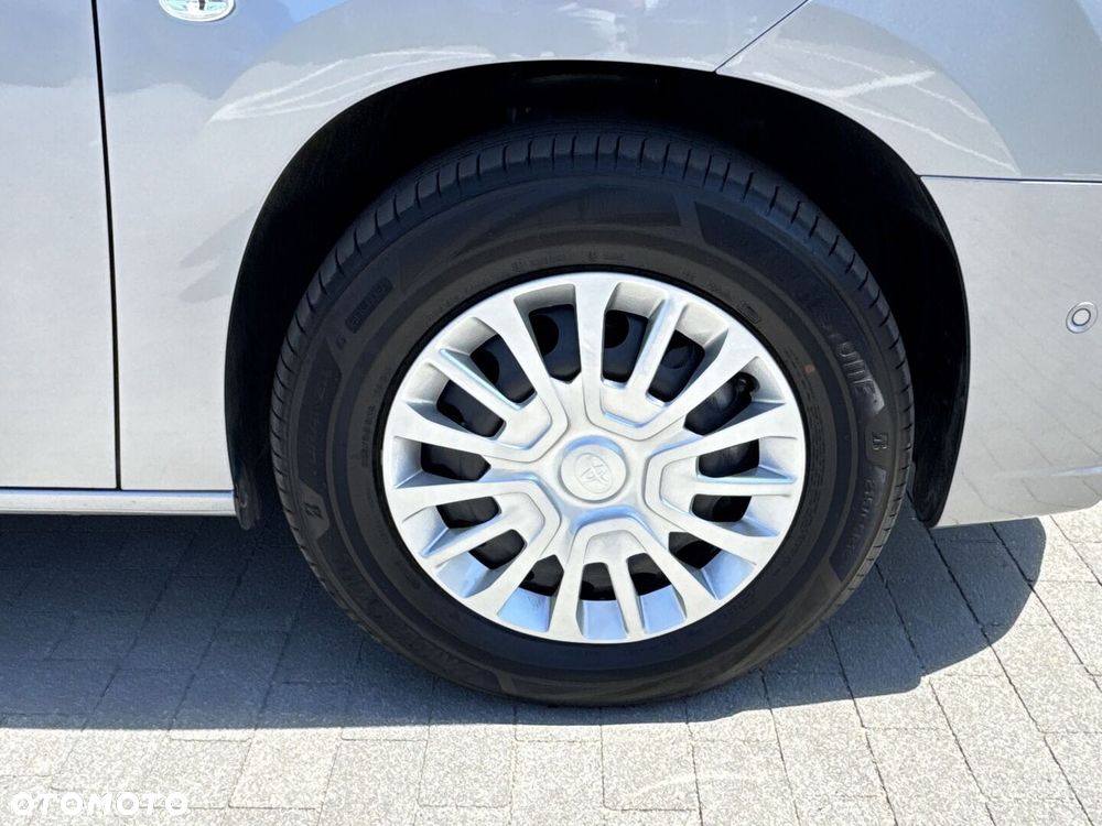 Toyota PROACE CITY - 16