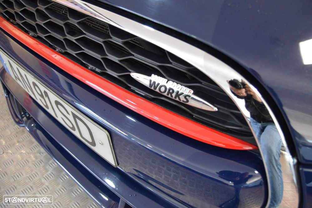 MINI 3 Portas John Cooper Works Auto Desportiva - 18