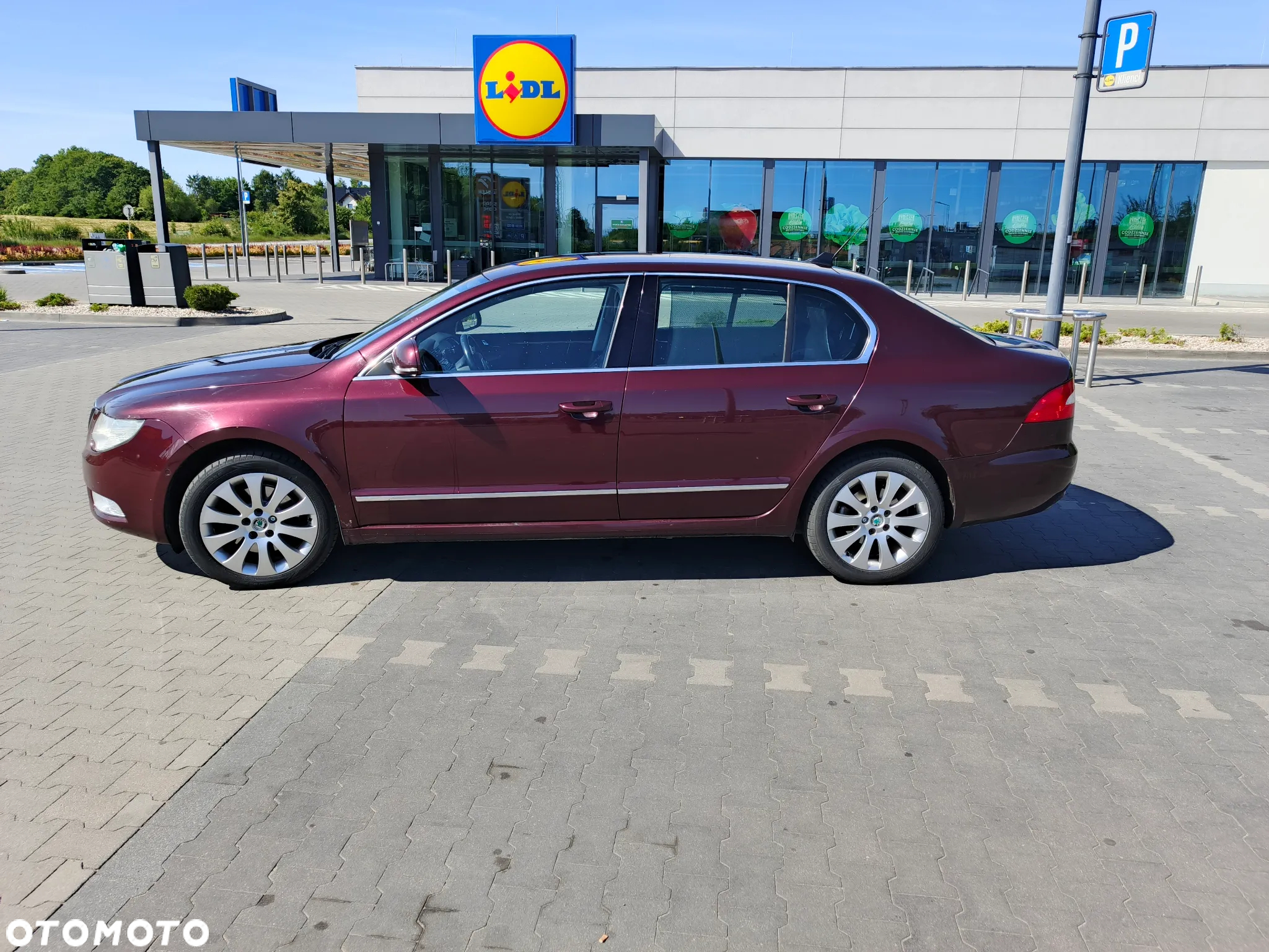 Skoda Superb 2.0 TDI 4x4 Elegance - 28