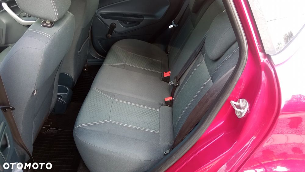 Ford Fiesta 1.4 TDCi Titanium - 16