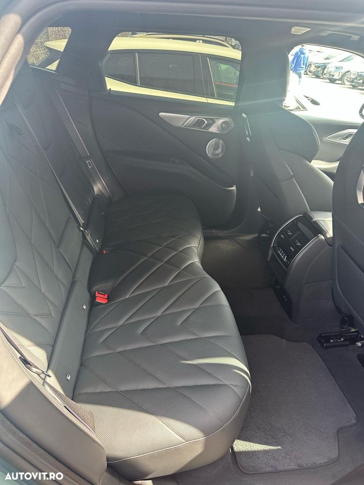 BMW XM - 6
