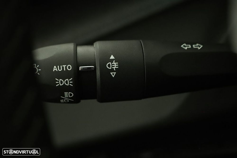 Peugeot 308 SW 1.2 PureTech Allure Pack EAT8 - 18