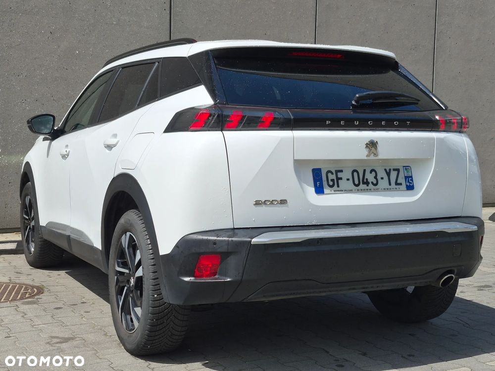 Peugeot 2008 1.5 BlueHDi Allure S&S EAT8 - 28