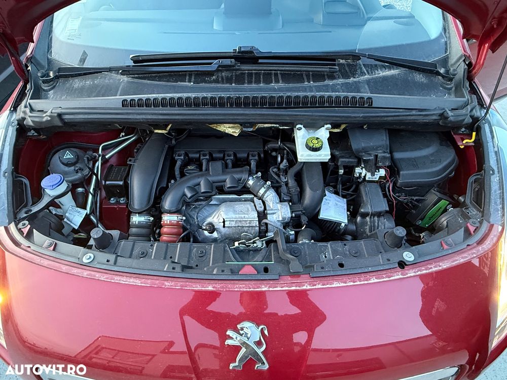 Peugeot 3008 155 THP Allure - 18