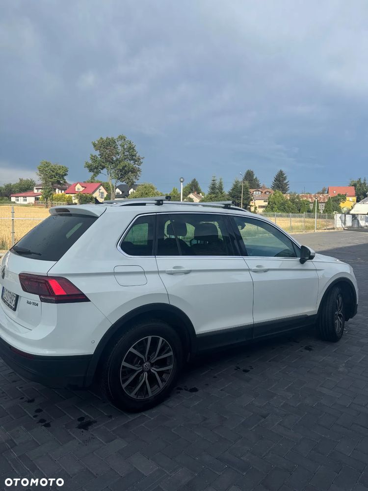 Volkswagen Tiguan 2.0 TDI BMT SCR 4Mot Comfortline - 4