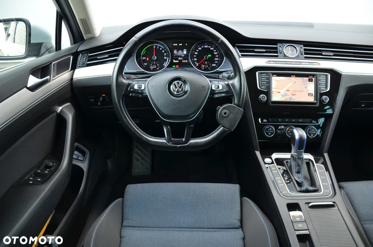 Volkswagen Passat 1.4 TSI Plug-In Hybrid GTE DSG - 28