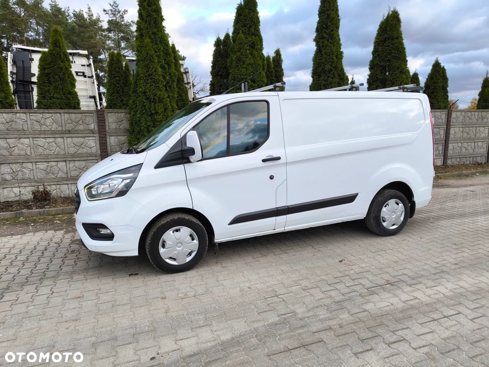 Ford TRANSIT CUSTOM - 4