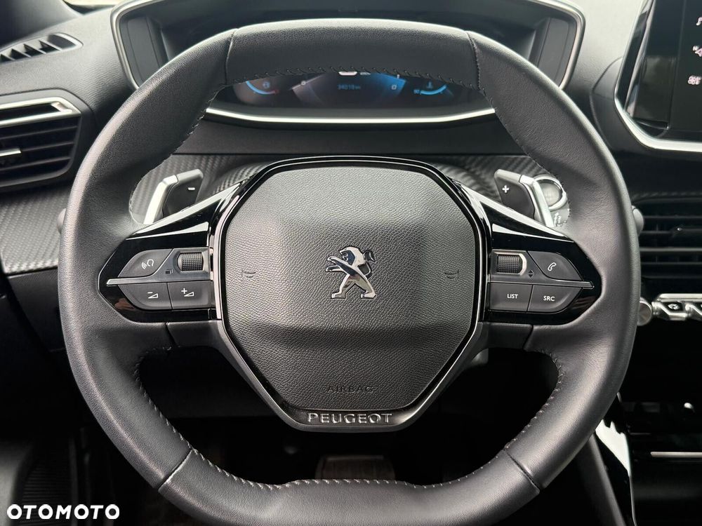 Peugeot 2008 - 23