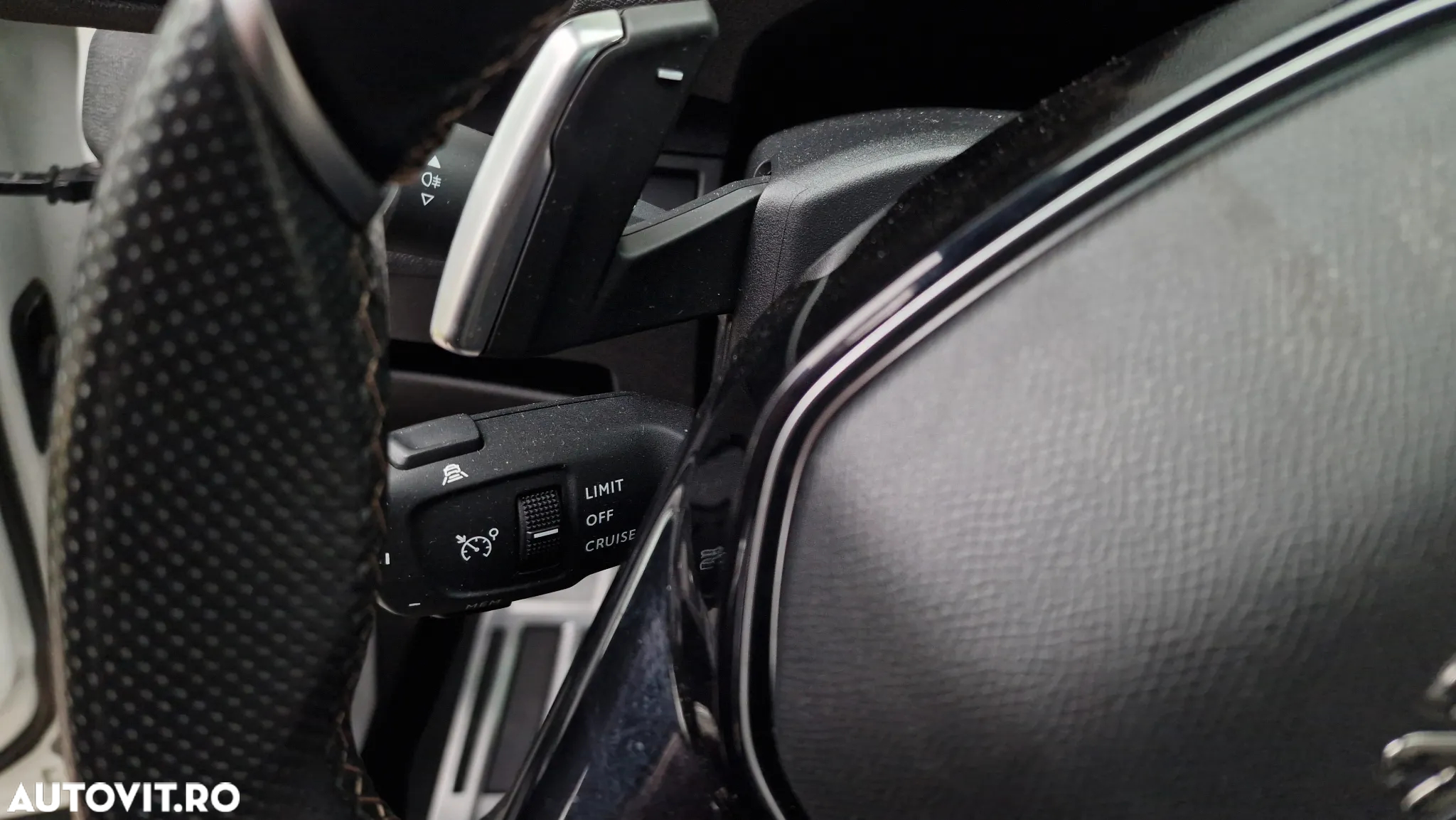 Peugeot 3008 PHEV EAT8 GT Pack - 9