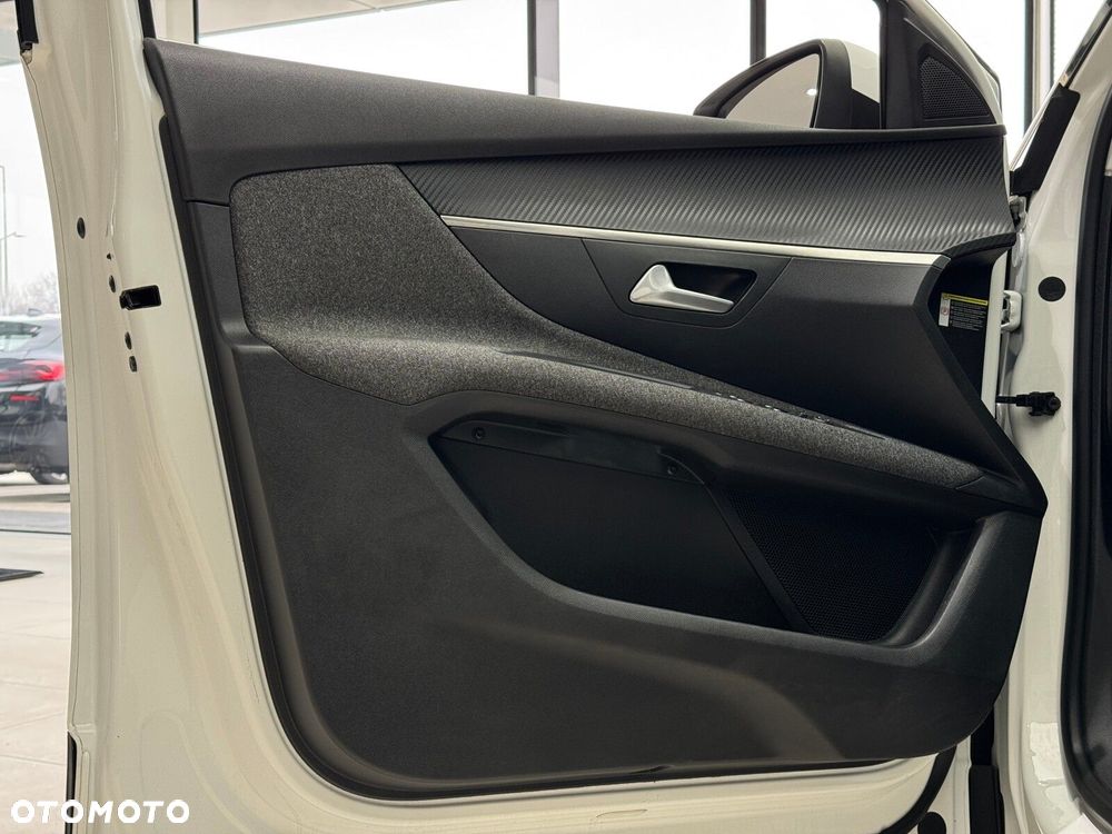 Peugeot 3008 1.2 PureTech Active - 12