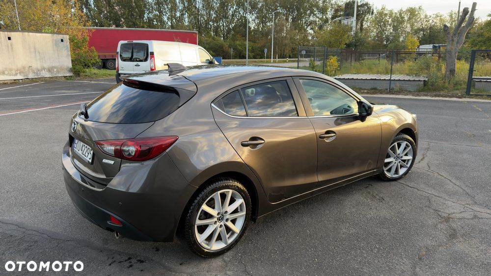 Mazda 3 2015 photo 4