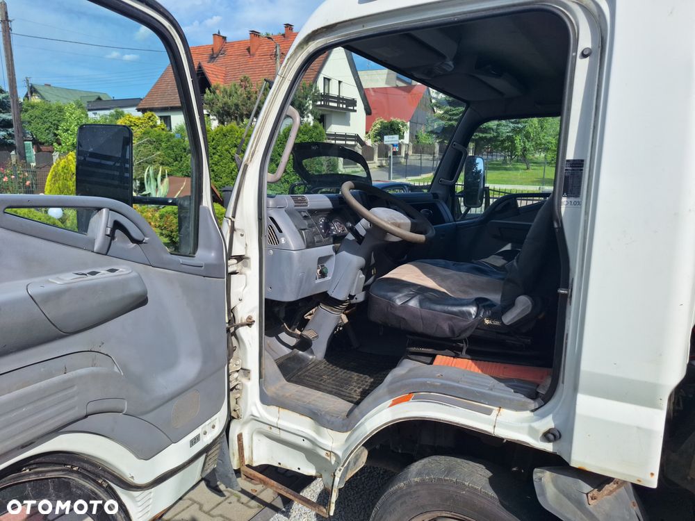 Mitsubishi Canter-fuso - 3