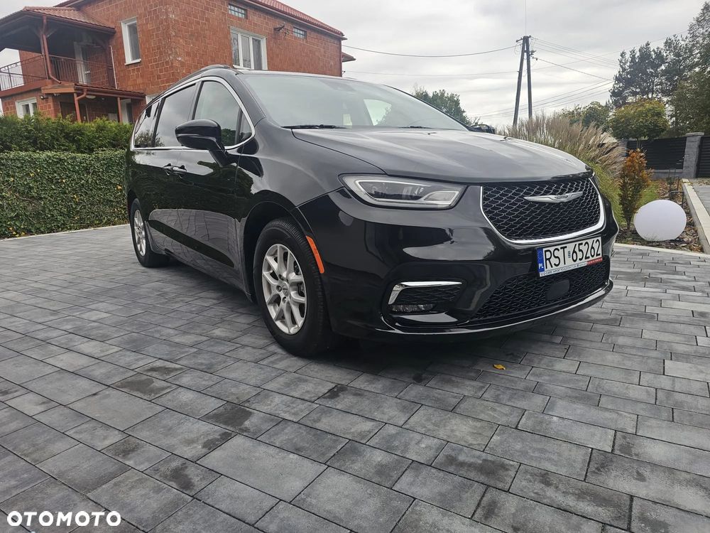 Chrysler Pacifica 2022 photo 4