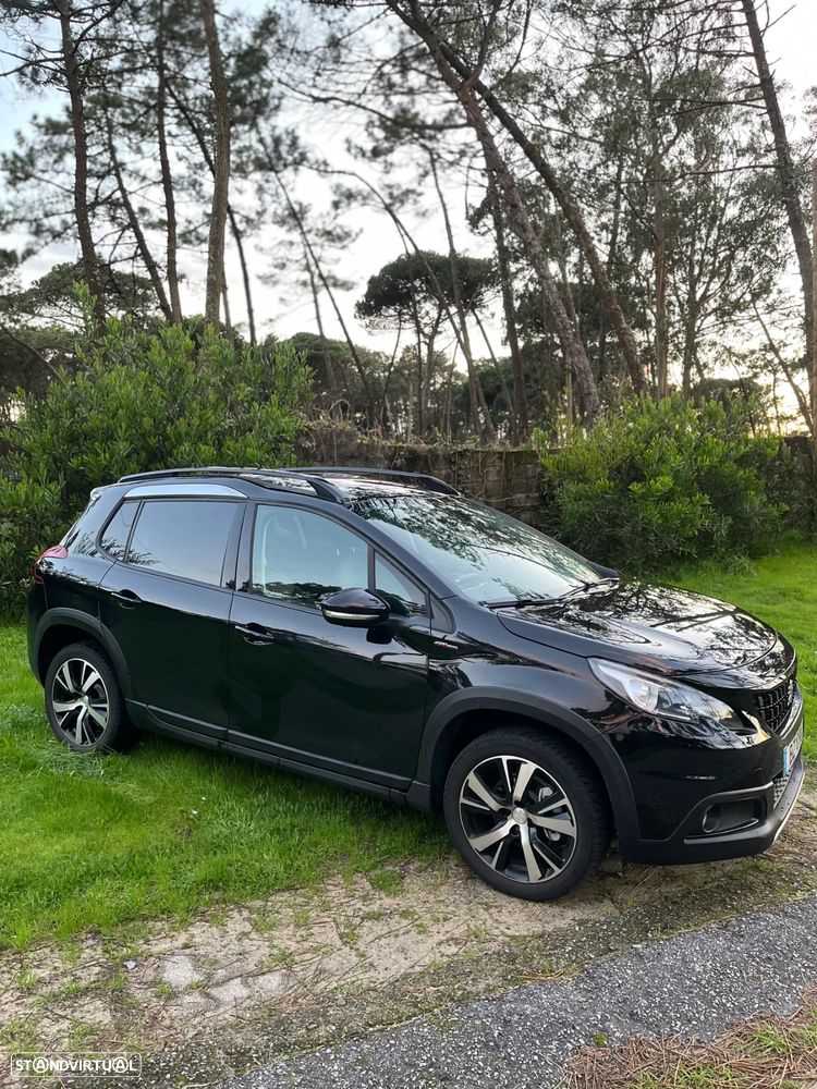 Peugeot 2008 1.2 PureTech GT Line - 3