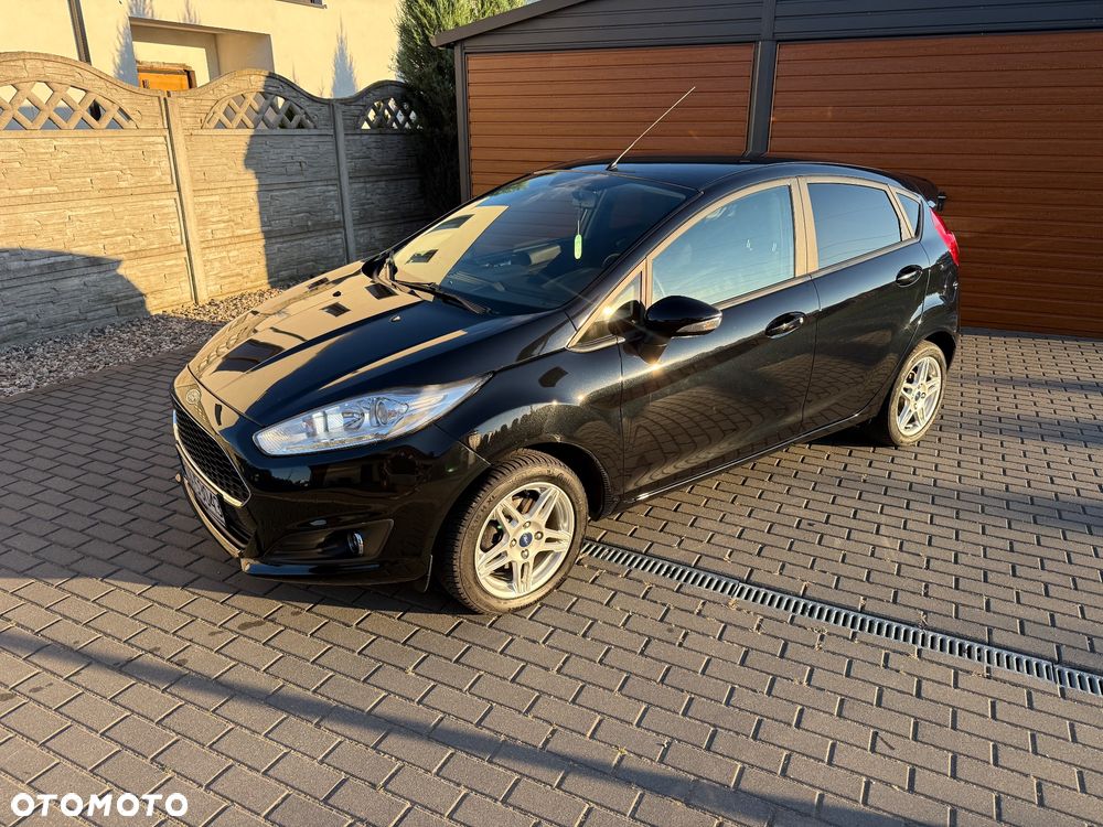 Ford Fiesta - 2