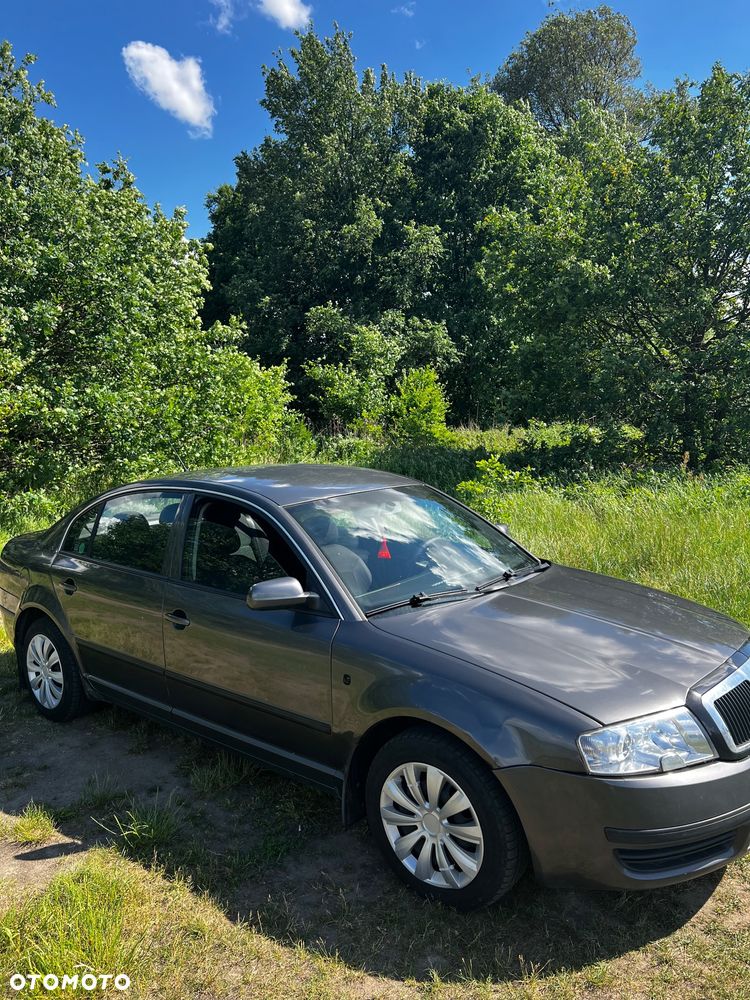 Skoda Superb 1.9 TDI Comfort - 6