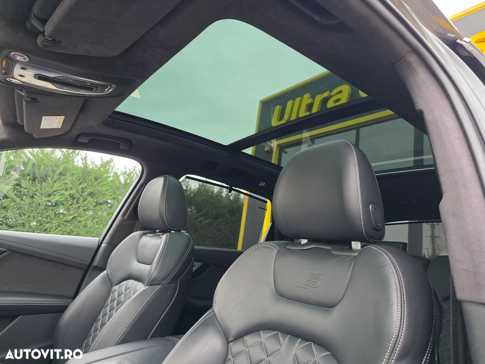Audi Q7 e-tron 3.0 TDI quattro Tiptronic - 23
