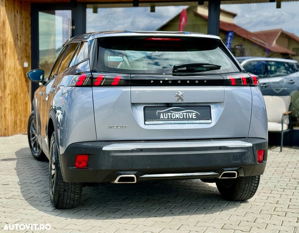 Peugeot 2008 PureTech 130 EAT8 Allure Pack - 11