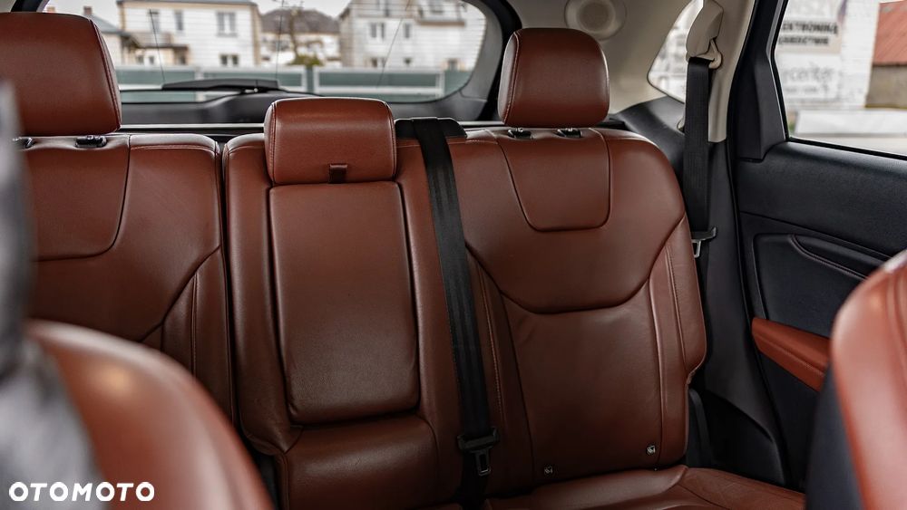 Ford Edge 2.0 TDCi 4WD Titanium - 34