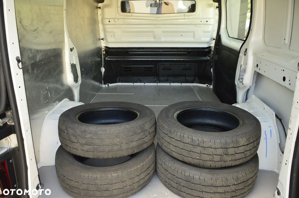 Renault TRAFIC - 8