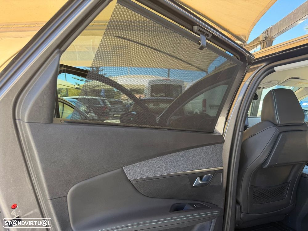 Peugeot 5008 1.5 BlueHDi Allure Pack EAT8 - 19